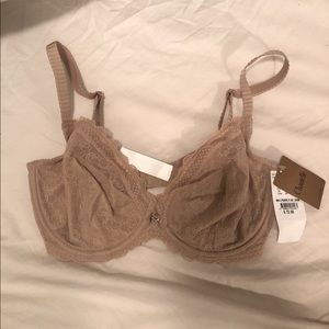 Chantelle Nude Bra - 32DDD